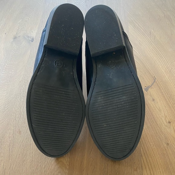 Universal Thread booties - Picture 3 of 4